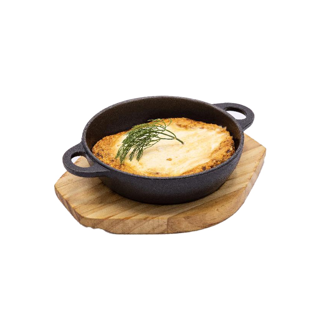 Shakshouka with cream cheese  