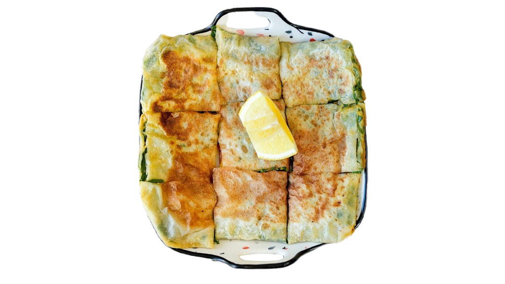 Vegetable mutabbaq with meat  